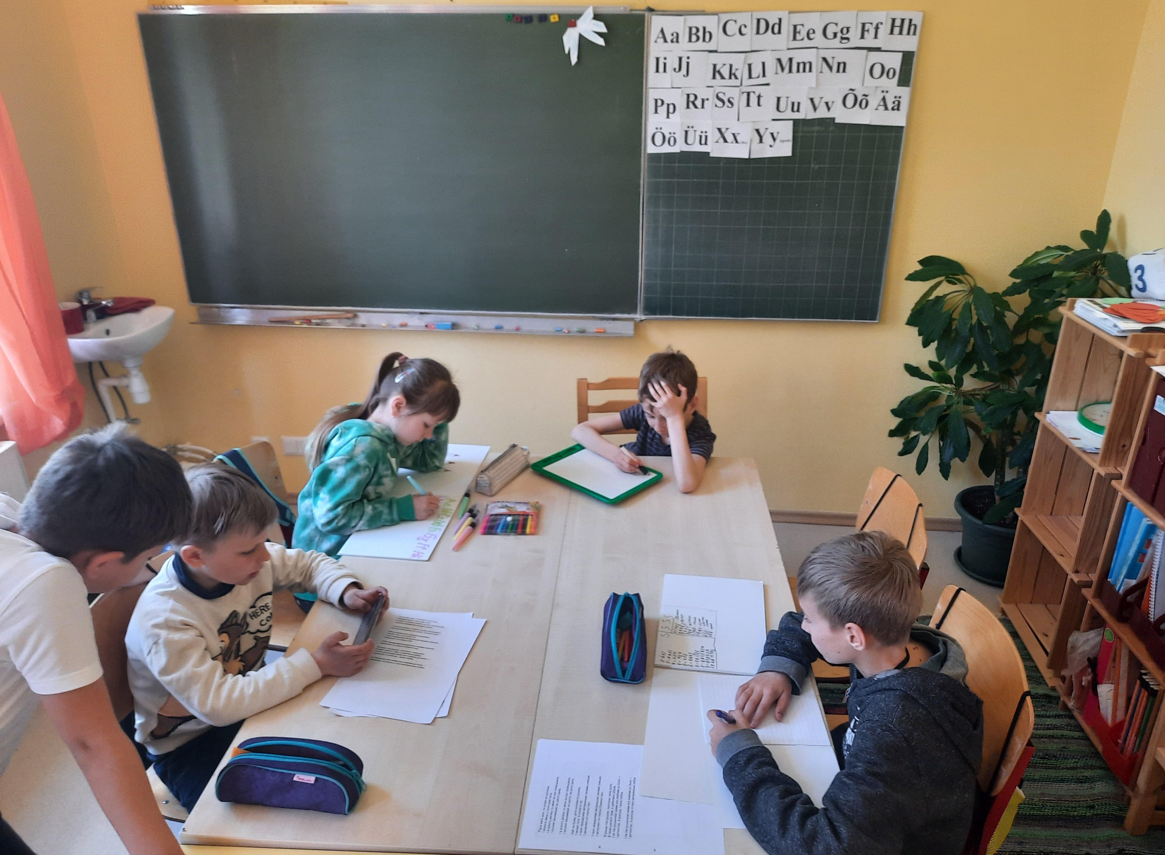Ukraina lapsed Kärla koolis